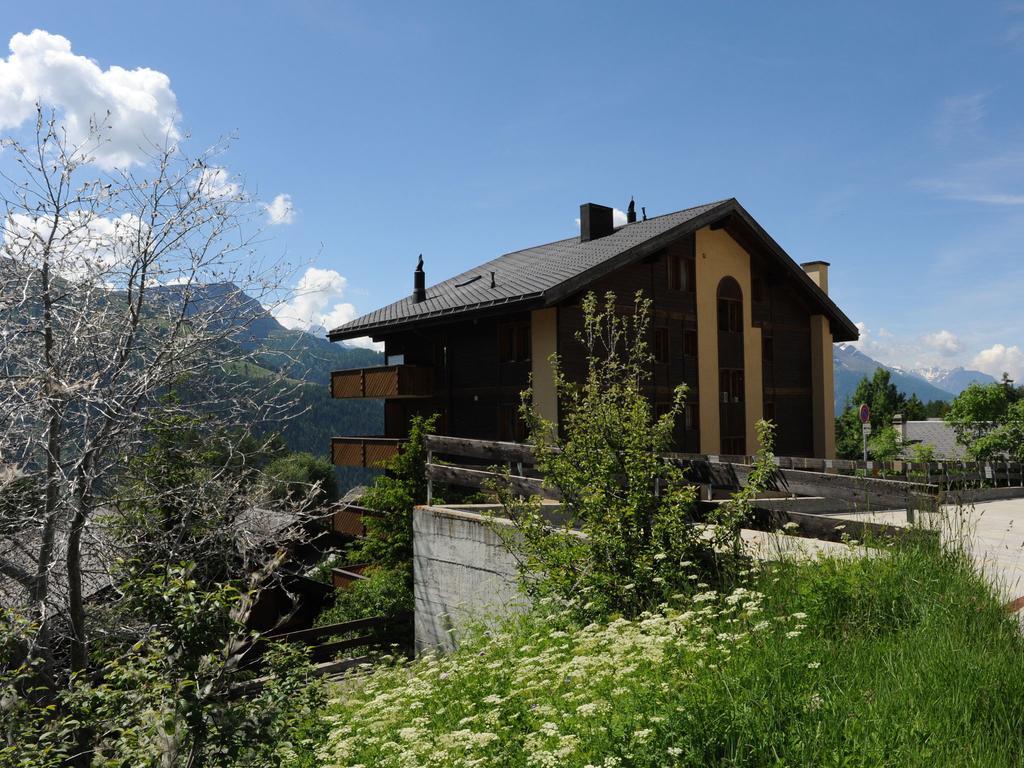 Superb Apartment With Views Of The Alps Белвалд Екстериор снимка
